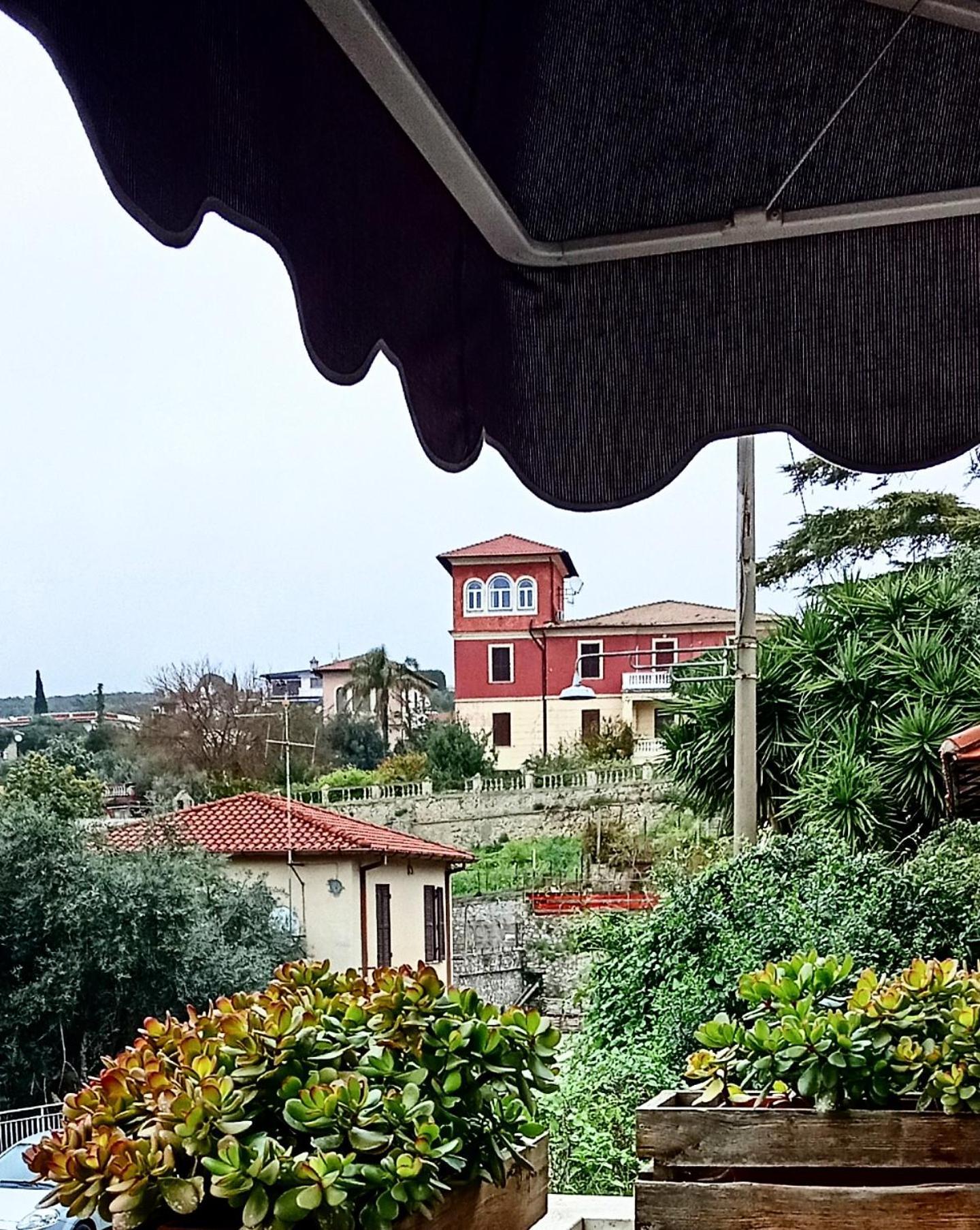 Big Mama Jungle Rooms Terracina Exterior photo