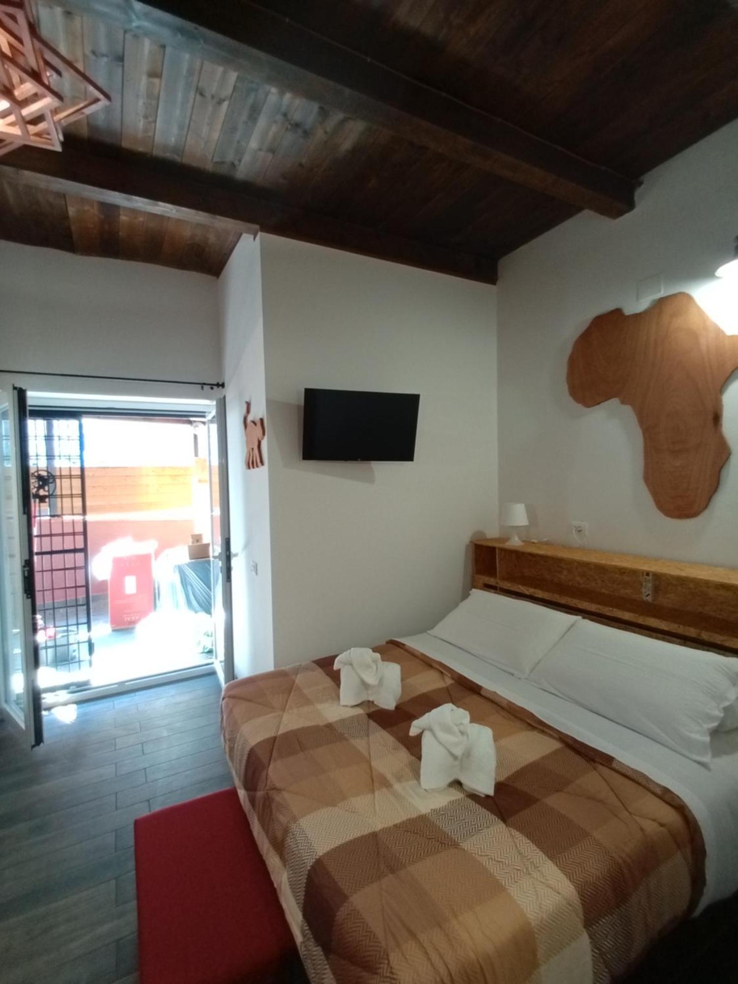 Big Mama Jungle Rooms Terracina Room photo